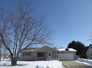 1815 La Casa Ln SE, Owatonna, MN 55060