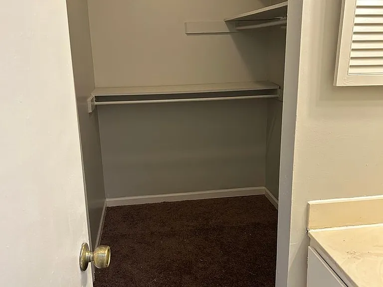 3736 Cambridge Station Dr — Photo 22