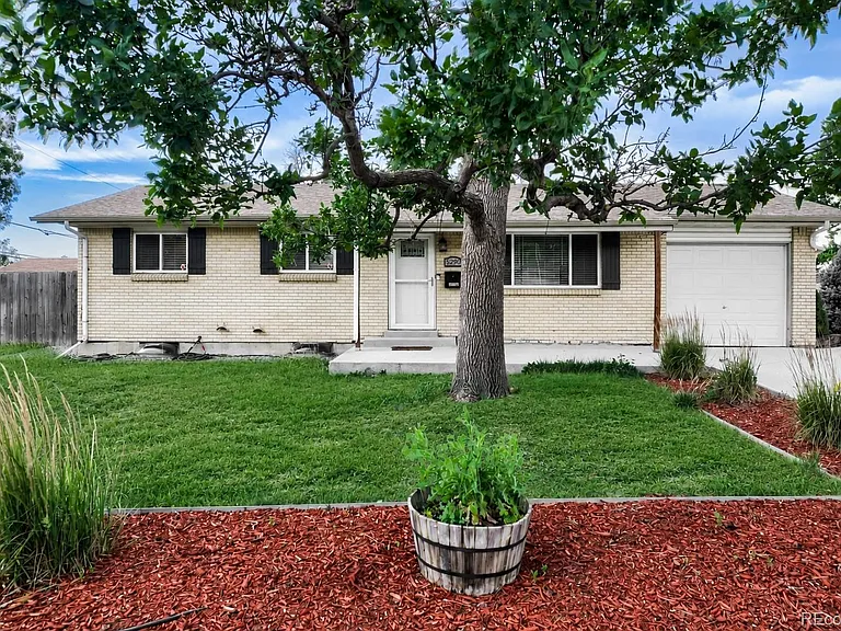 5290 W 84th Ave — Photo 31