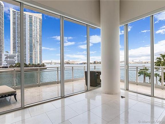 5th image of 900 Brickell Key Blvd #403503