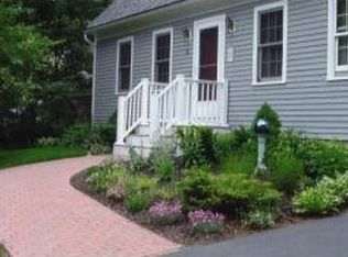 18 Gibson Rd, Hillsboro, NH 03244