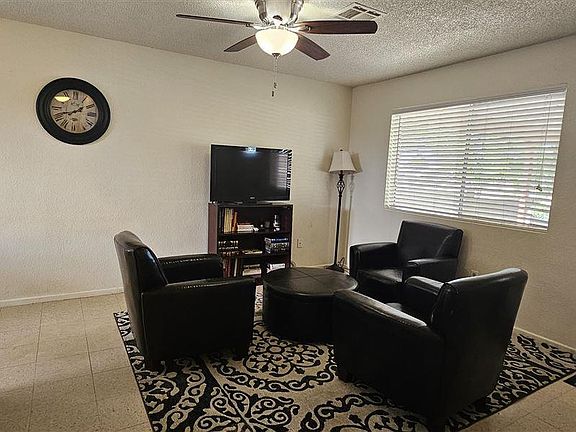 5th image of 3019 W 31st Ln
