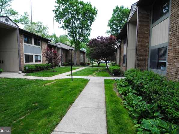 115 E Kings Hwy Unit 372, Maple Shade, NJ 08052