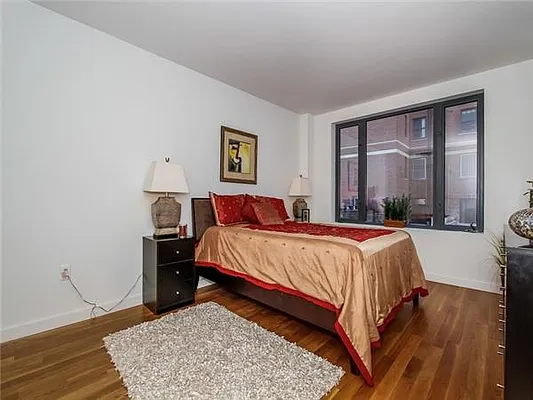 Sold by Avenue Sotheby's International Realty | media 7