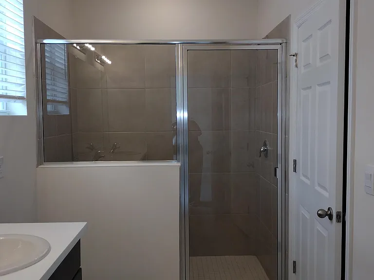 816 Friendship Cir — Photo 7