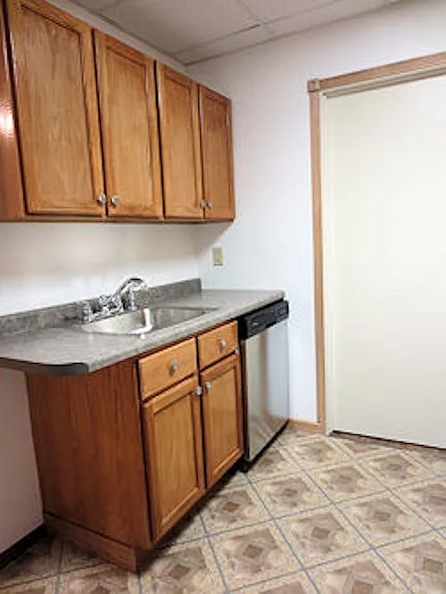 Photo 2 of 11 - 120 N Lake Ave #2 - Phillips, WI Building Photo - 120 N Lake Ave #2
