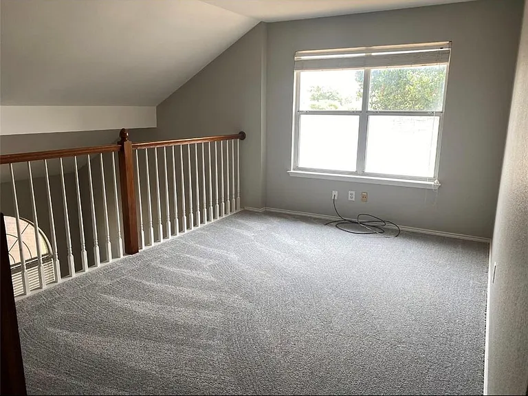 2909 Gatineau Ct — Photo 33