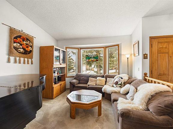 4th image of 120 N Edforth Cres NW