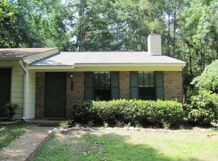 2142 Victory Garden Ln, Tallahassee, FL 32301