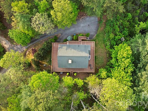 4th image of 273 S Rhododendron Rd