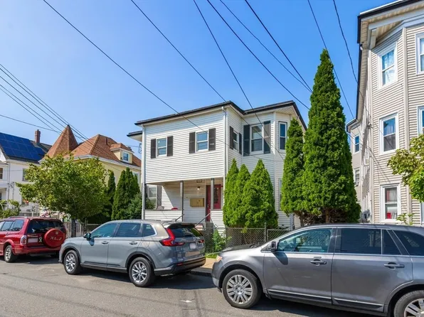19 Fernwood Ave, Revere, MA 02151