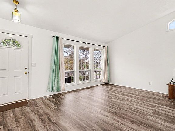 5th image of 3351 Crystal Valley Ct