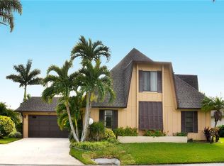 5670 SE Miles Grant Rd, Stuart, FL 34997