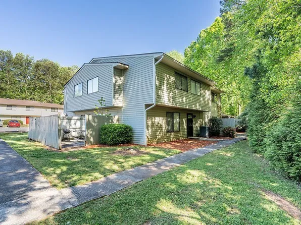 3776 Mulkey Cir SW, Marietta, GA 30008