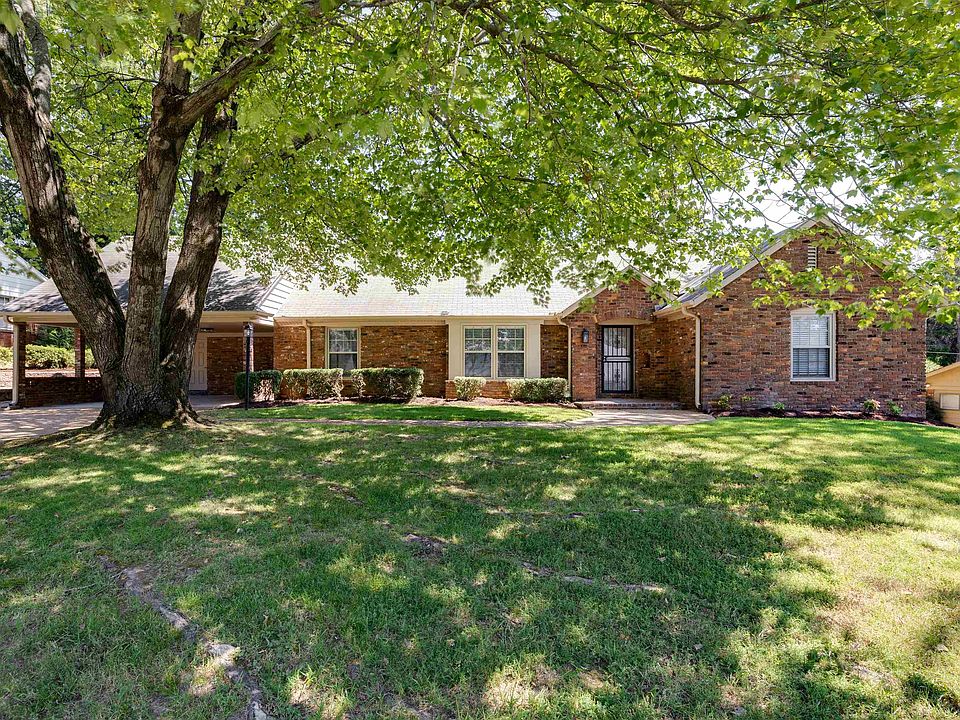 1st image of 1810 Poplar Estates Pkwy