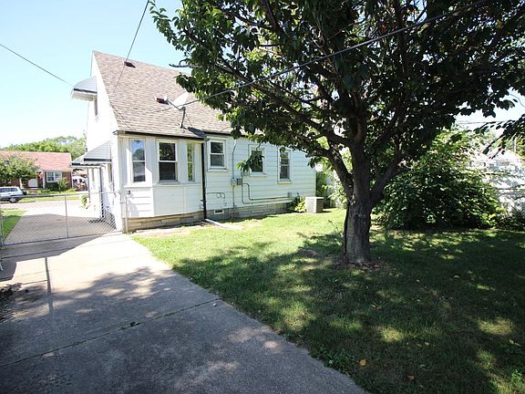 5th image of 17752 Palmer St