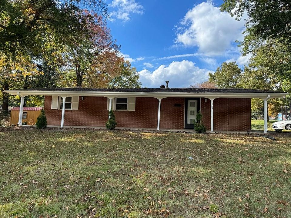 1st image of 302 Cumberland Dr