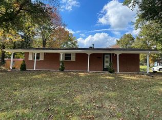 302 Cumberland Dr, Danville, VA 24541