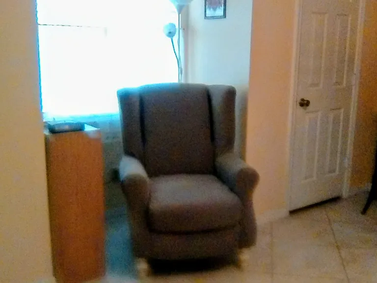 807 SE Celtic Ave — Photo 4
