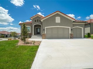 3916 SW Odell Dr, Lees Summit, MO 64082