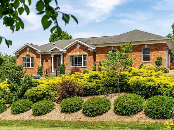 4160 Brown Roan Ln, Harrisonburg, VA 22801