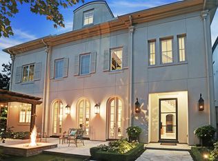 21 W Broad Oaks Dr #B, Houston, TX 77056