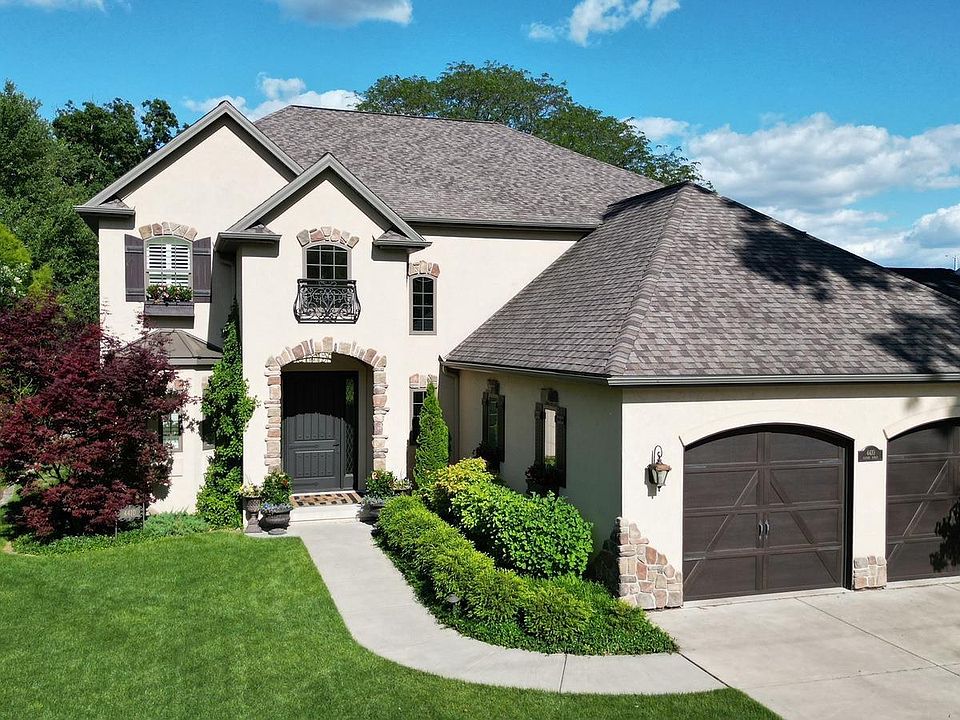 4410 N Miller Ave, Peoria Heights, IL 61616 | Zillow