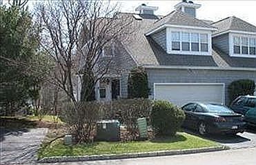 1st image of 17 Mystic Dr