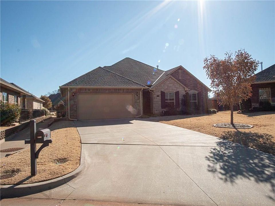 1st image of 12804 Maiden Ln
