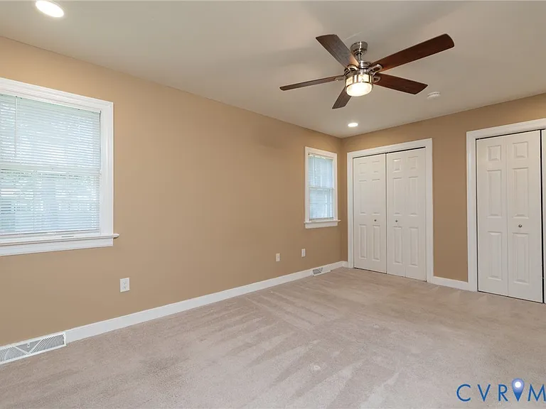 4329 Deertrail Dr — Photo 24