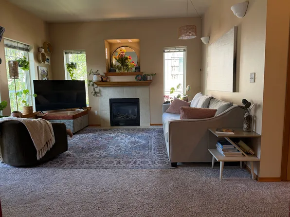 4633 Celia Way Unit 202, Bellingham, WA 98226