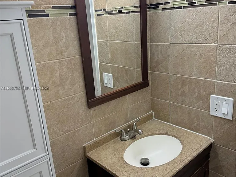 3600 N 56th Ave #115 — Photo 20