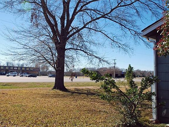 3rd image of 14035 E State Highway 31