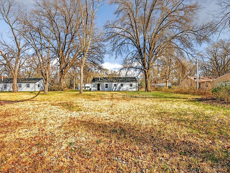 12035 Krenning Ln — Photo 32