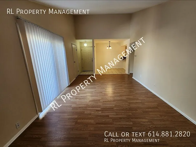 1055 Merrimar Cir N #E — Photo 3