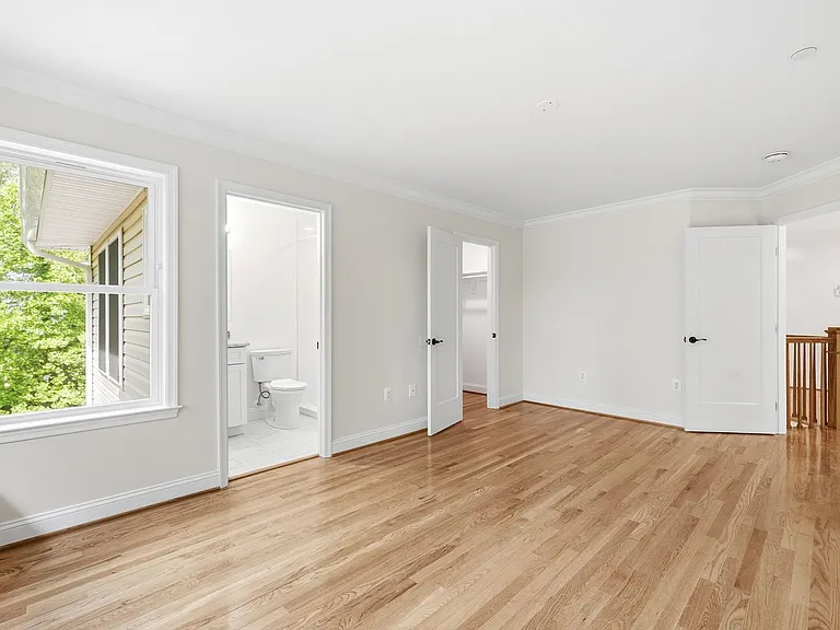 5116 Shore Dr — Photo 84