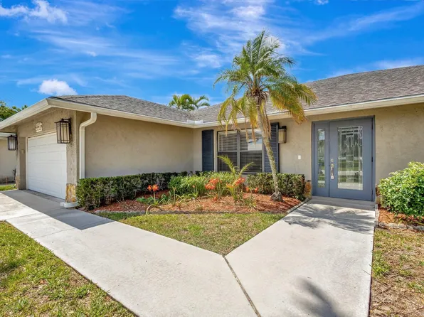 154 Ponce De Leon Street, Royal Palm Beach, FL 33411