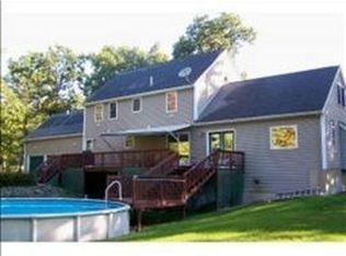 8 Alexandra Dr, Pelham, NH 03076