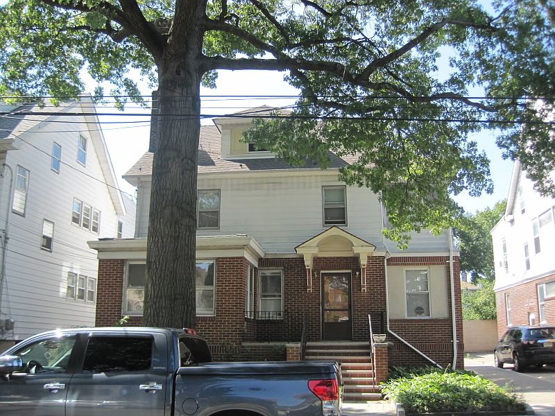 1st image of 86-88 Peck Ave