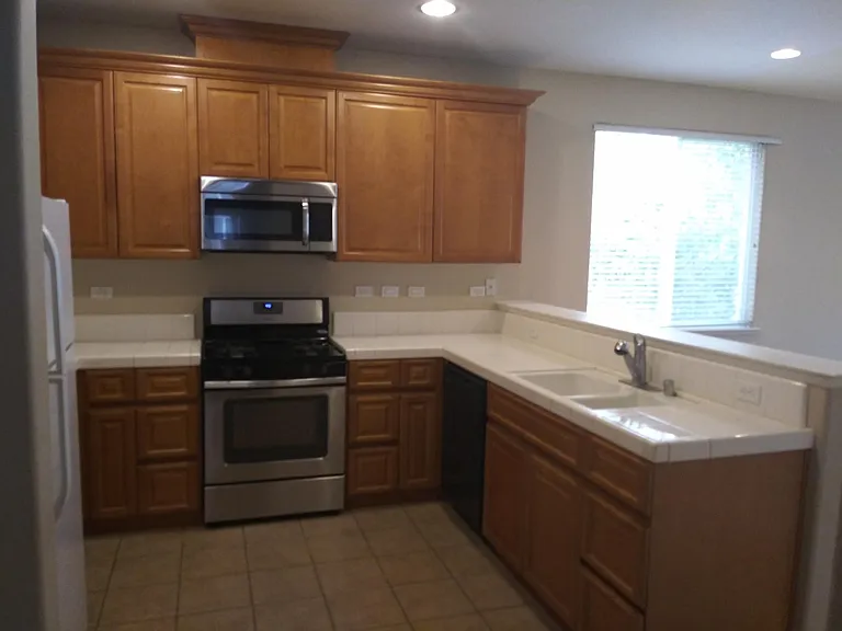 563 Beckman Way — Photo 8