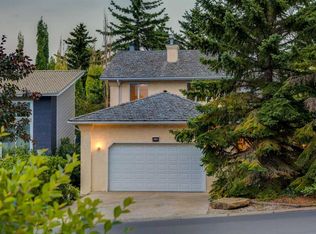 660 NW Coach Grove Rd SW, Calgary, AB T3H 1C6