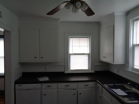 2nd image of 202 Crescent Ave