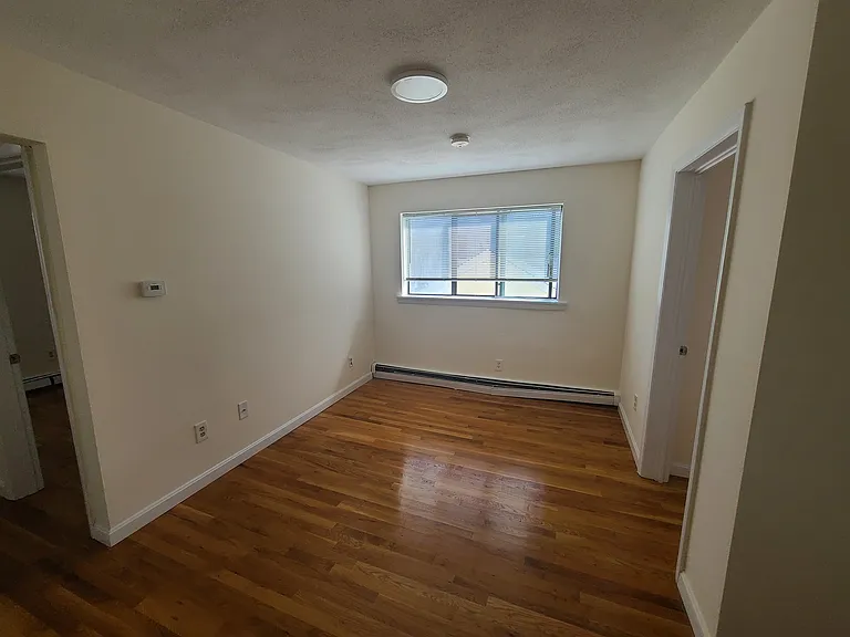 11 Pine St #2 — Photo 8