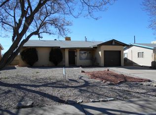 10504 Mountain Rd NE, Albuquerque, NM 87112