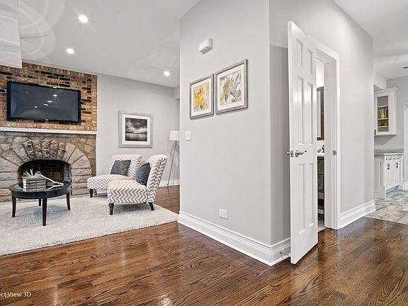 3rd image of 120 N Park Ave