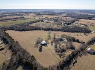 4444 NW Menoken Rd, Topeka, KS 66618