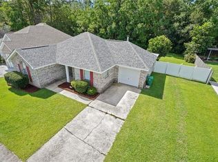 319 Cardinal Dr, Slidell, LA 70458
