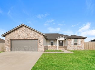 376 N Mojave St, Farmington, AR 72730