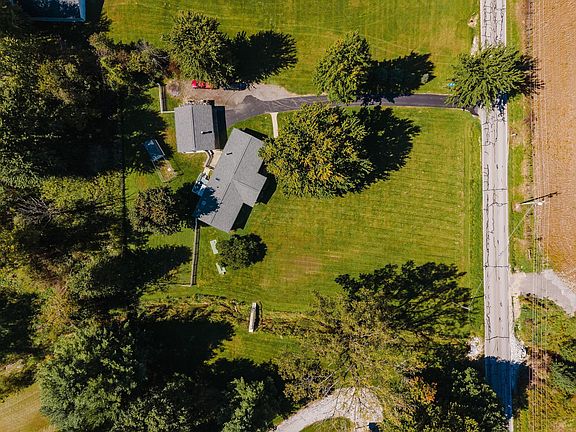 3rd image of 6967 Hollow Rd SW