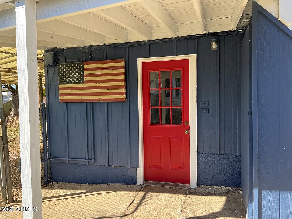 2nd image of 210 S THIRD Street